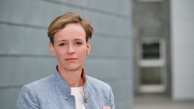 Spurðu hvað fyrirtæki ætluðu að gera og hafa þegar fengið svar