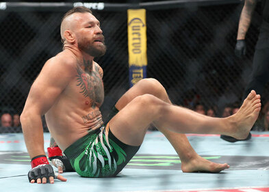 McGregor sleit krossband í endurkomunni