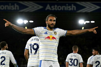 Leeds upp í þriðja sæti eftir stórsigur