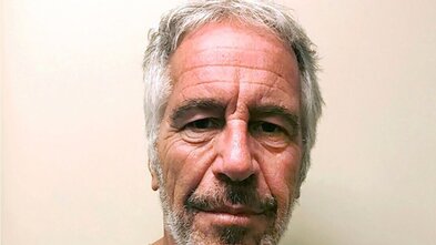 Hið alræmda „Epstein drap sig ekki“-samsæri