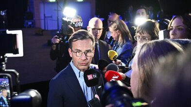 Stjórnin lík­lega fallin en staðan afar þröng