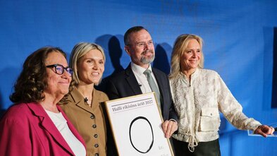 Telja að hallinn geti orðið yfir fjöru­tíu milljarðar þrátt fyrir fyrir­heit um af­gang