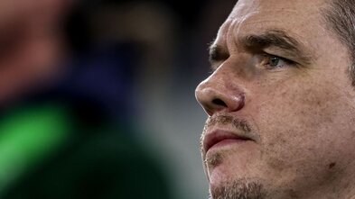 Þjálfari Man Utd hættir mánuði fyrir mót