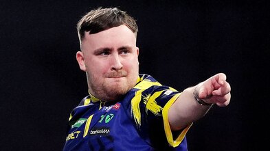 Littler rústaði metum og varði titilinn
