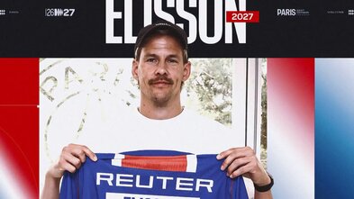 Bjarki Már samdi við PSG