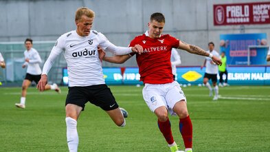 Valur - Stjarnan | Hvoru megin er þynnkan?