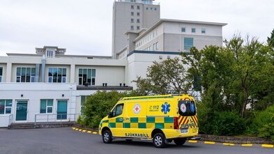 Hnífstunguárásin á borði rann­sóknar­deildar
