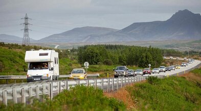 Spáir blíðu sunnanlands um verslunarmannahelgina