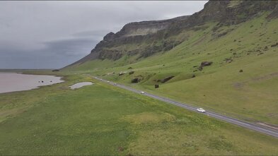 Veðurfræðingur Vegagerðarinnar varar við hviðum undir Eyjafjöllum og á Reykjanesbraut