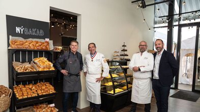 Hátt í þúsund manns mættu í matar- og vínveislu Innnes