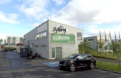 Alvarlegt atvik á föstudag: Starfsmaður skaðbenndist í flöskumóttöku Grænna skáta