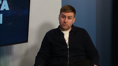 Fréttamaður RÚV fengið nóg - „Af hverju í andskotanum situr hann þarna?“